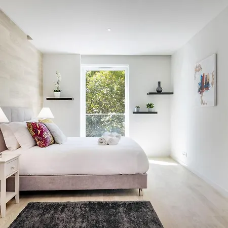 Modern & Stylish Apartment In Av. Da Liberdade By Lovelystay Lisbon Exterior photo