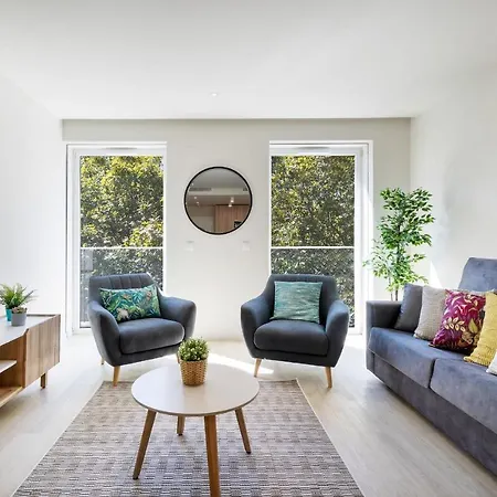 Modern & Stylish Apartment In Av. Da Liberdade By Lovelystay Lisbon Exterior photo